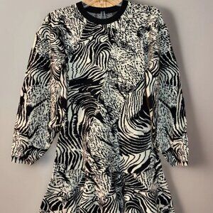 ANTHROPOLOGIE Long Sleeve Ruffled Sweater Knit Dress XXS Black White Pattern 2XS